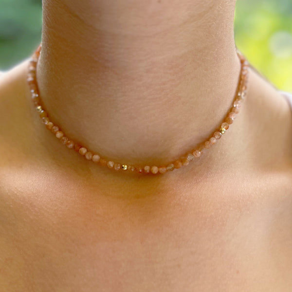 Gemstone Choker Necklace - Sunstone - Pink Moon Jewelry 