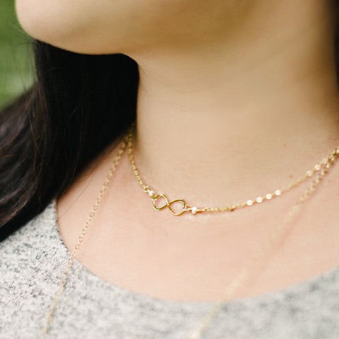 Gold Infinity Necklace - Pink Moon Jewelry 
